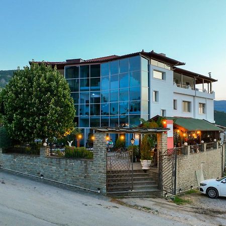 Hotel Kanione Cerenisht Luaran gambar