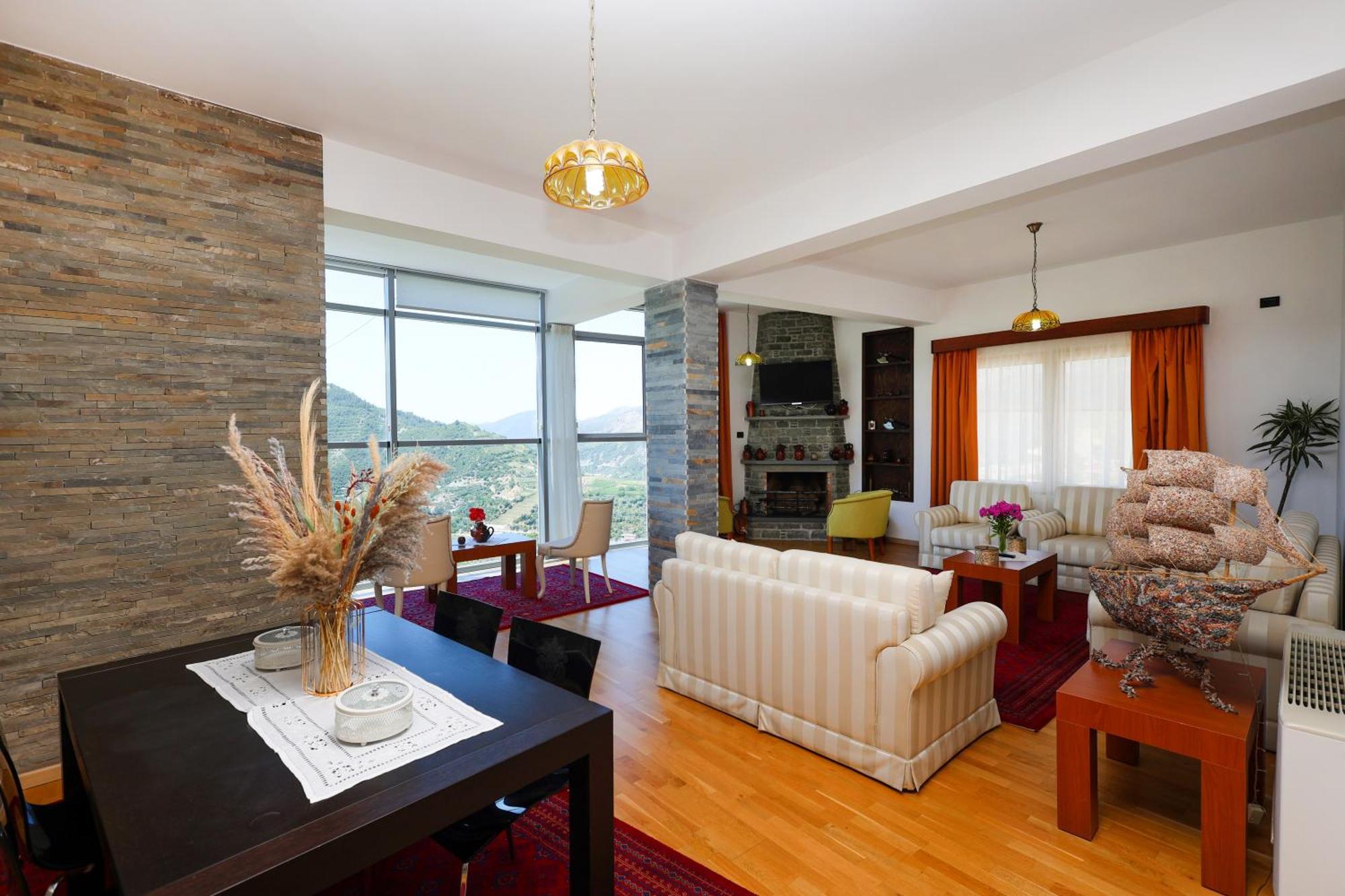 Hotel Kanione Cerenisht Luaran gambar